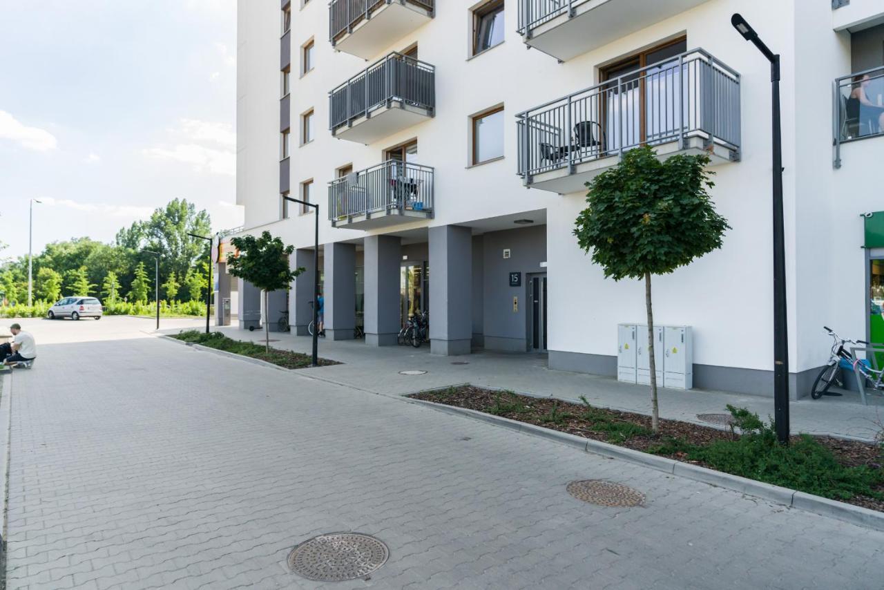 Poznan Serbska 2 Miejsca Parkingowe By Noclegi Renters Kültér fotó